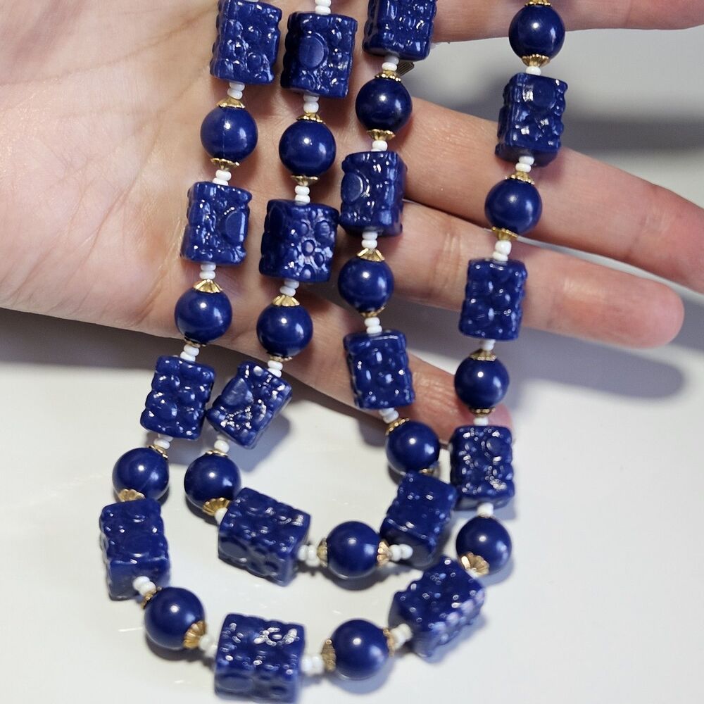 Blue Gold Tone And White Layered Beaded Vintage Necklace 18-20"
